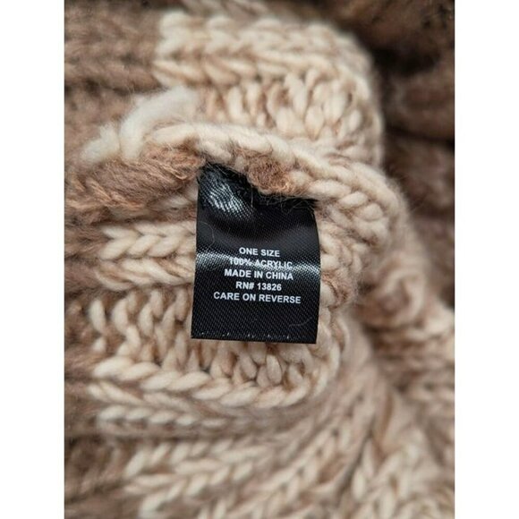 Marcus Adler Women's Rose Chunky Marled Cable Knit Beanie O/S (MSRP $42) - Picture 2 of 3
